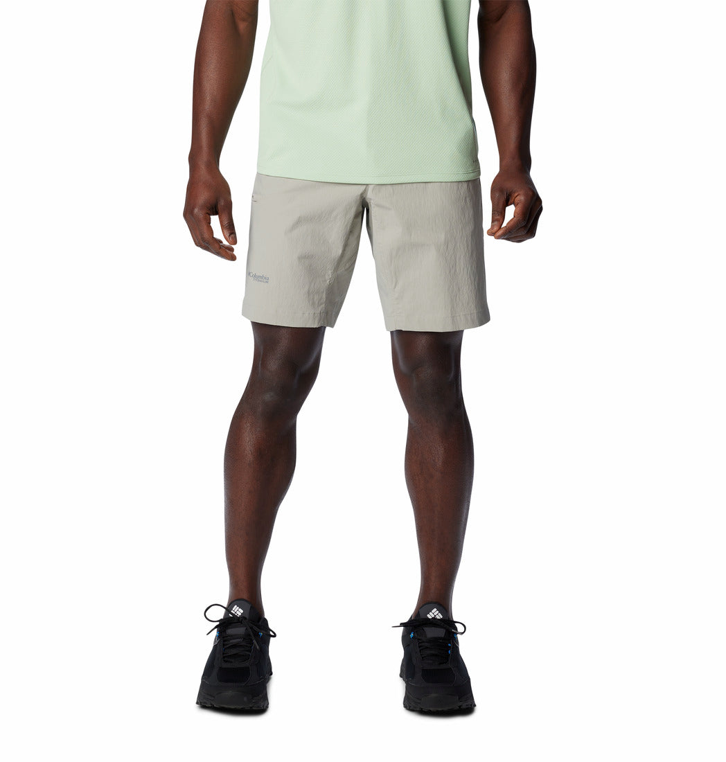 2072021-Wanoga™ Lightweight Short-COLUMBIA